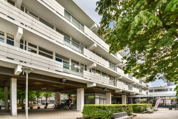 Woning Henkenshage 21 Amsterdam