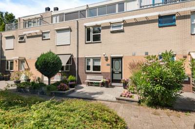 Woning Waardenburg 120 Hillegom
