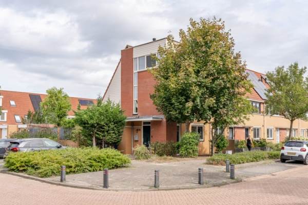 Woning John Fernhoutstraat 70 Almere