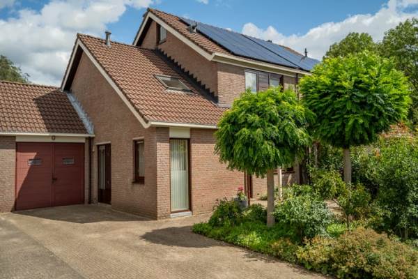 Woning Riddersborch 36 Houten