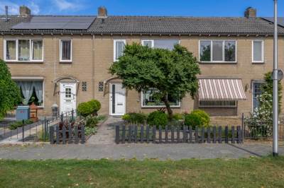 Woning Henk Badingspark 14 Waalwijk