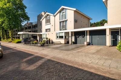Woning Adriaen van Ostadestraat 26 Enschede