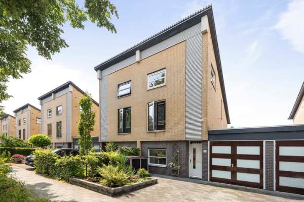 Woning Commissarislaan 60 Zwolle