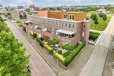 Woning Beneluxlaan 634 Almere