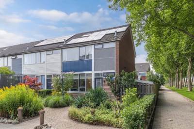 Woning Vrouwenzand 2 Emmeloord