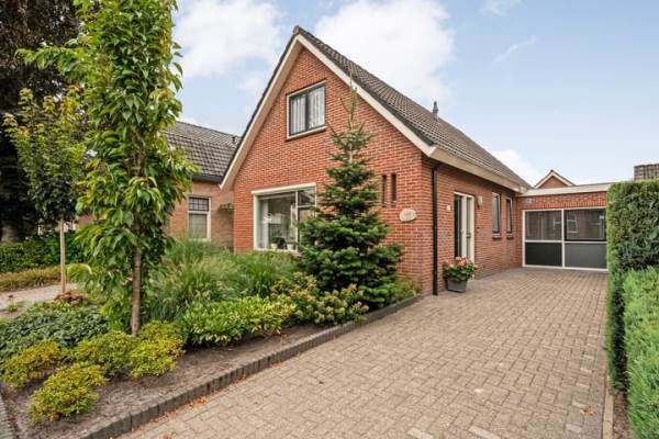Woning Burg.Backxlaan 293 Nieuwleusen