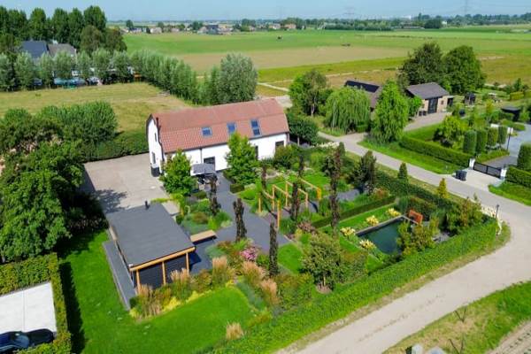 Woning 1e Kruisweg 28 Oud-Beijerland