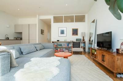 Woning Tolstraat 882 Amsterdam