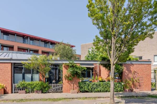Woning L. Springerstraat 95 Velserbroek