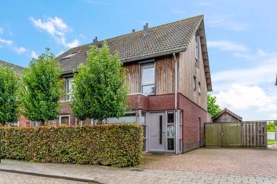 Woning Dr. D.M. van Londenstraat 48 Varik