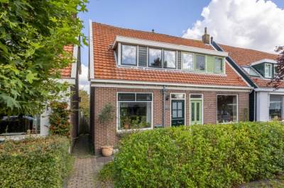 Woning Zuideinde 108 Westzaan