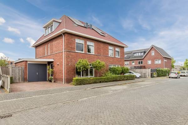 Woning Oeverzeggeweg 77 Heerhugowaard