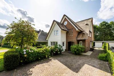 Woning Rueterlaan 4 Laren (NH)