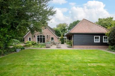 Woning Donkervoorterweg 12 Barneveld