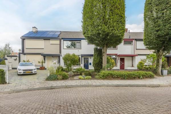 Woning Groenendaal 18 Halsteren