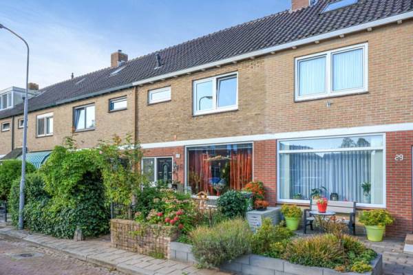 Woning Mascagnistraat 27 Heemskerk