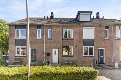 Woning Ring 444 Hendrik-Ido-Ambacht