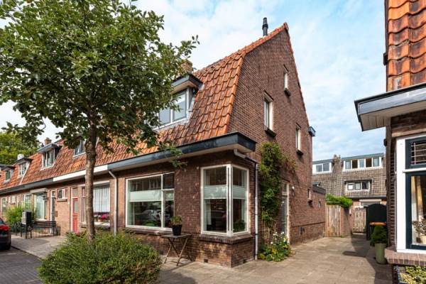 Woning Burgemeester Strick van Linschotenstraat 38 Maarssen