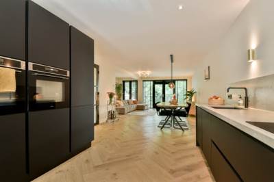 Woning Oostzeedijk Beneden 211A Rotterdam