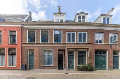 Woning Lange Begijnestraat 20B Haarlem