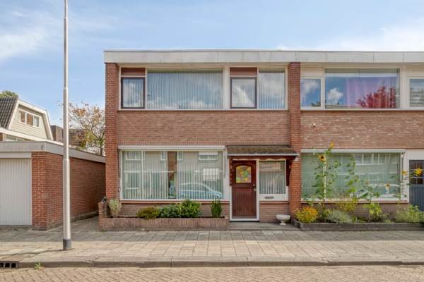 Woning Kasteel Twikkelstraat 14 Tilburg