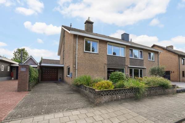 Woning Lariksstraat 2 Nieuwkuijk
