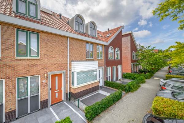 Woning 1e Lunarelaan 21 Capelle aan den IJssel