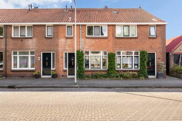 Woning Adolph van Nassaustraat 40 Zwijndrecht