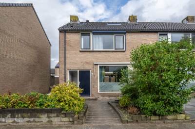 Woning Hertog Jan van Beierenlaan 31 Nieuwe-Tonge