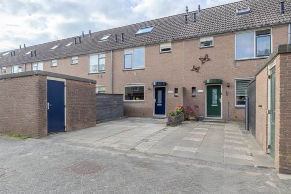 Woning Doorzwin 4248 Julianadorp