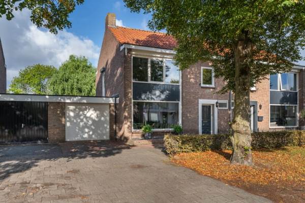 Woning Jonkheer de la Courtstraat 6 Vlijmen