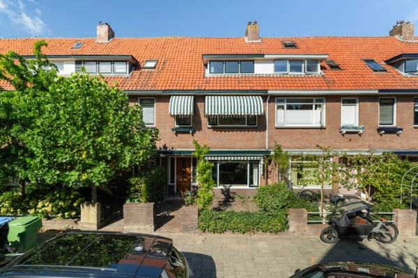 Woning P.J. Blokstraat 25 Leiden