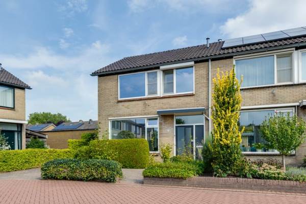 Woning Burgemeester van Tuyllstraat 19 Varsseveld
