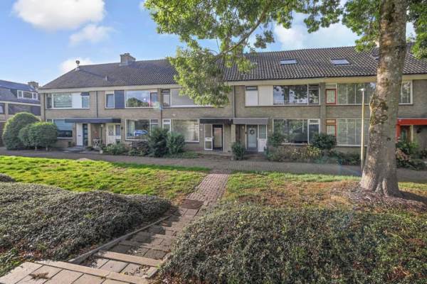 Woning Peuleyen 202 Waddinxveen