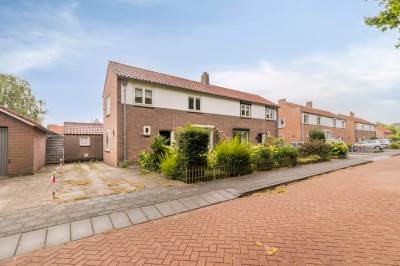 Woning In 't Rietwerf 36 Hank