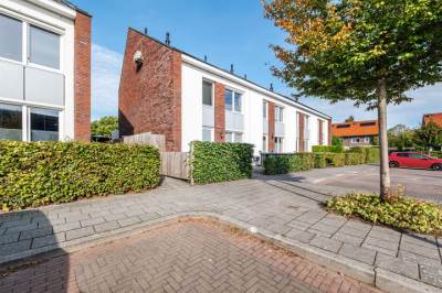Woning Dunningerhof 8 de Wijk
