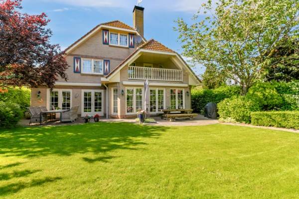 Woning Katwoudestraat 1 Lelystad