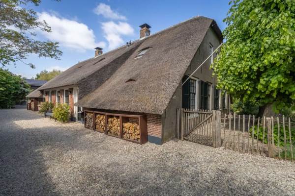 Woning Lopikerweg oost 130B Lopikerkapel