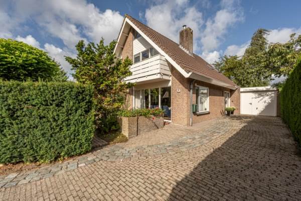 Woning Hoofdland 46 Mijnsheerenland