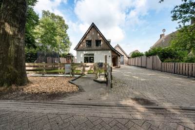 Woning Dorpsstraat 4D Eesergroen