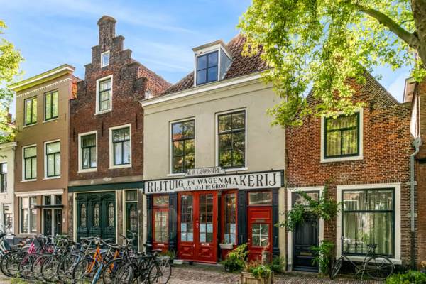 Woning Oude Varkenmarkt 13D Leiden