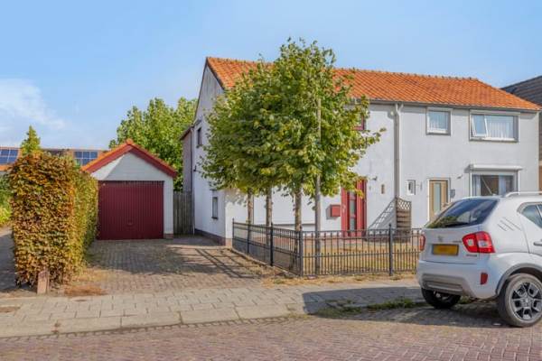 Woning John F. Kennedystraat 7 Oud-Vossemeer