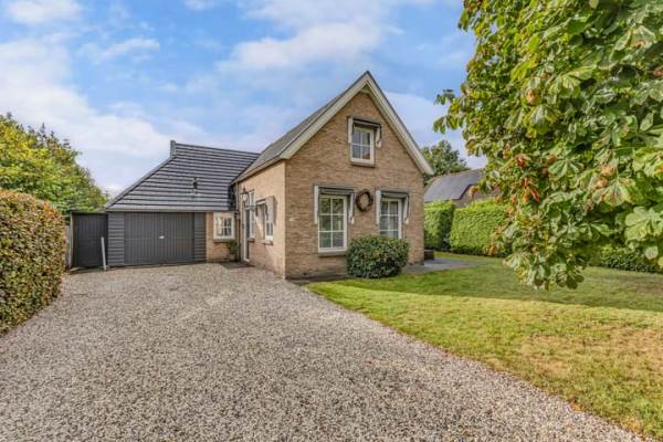 Woning Aengwirderweg 290 Tjalleberd