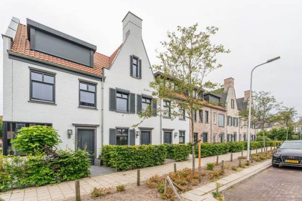 Woning Karel de Grotelaan 72 Rijnsburg