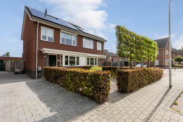 Woning in d' Hoef 89 Hoogerheide
