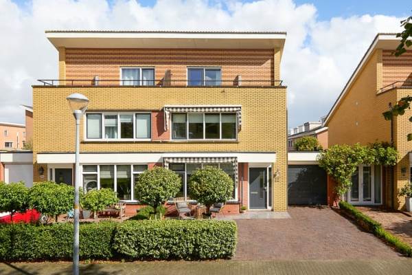 Woning Laan van Loevestein 48 Nieuw-Vennep