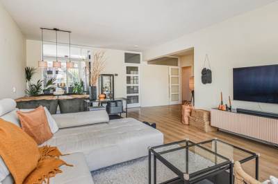 Woning Volendamlaan 766 Den Haag