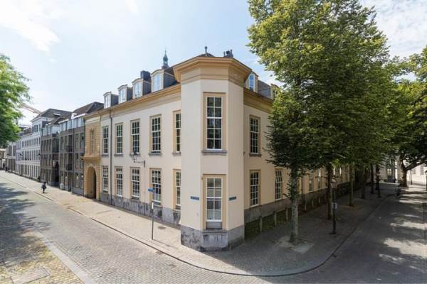 Woning Kasteelplein 75 Breda