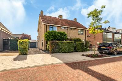 Woning Raadhuislaan 13 Hoofddorp