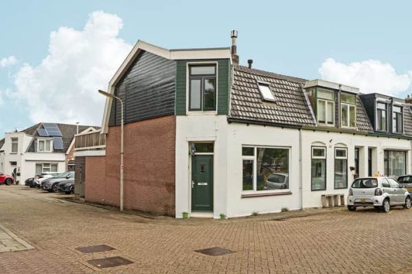 Woning Houtkade 1 Wormerveer